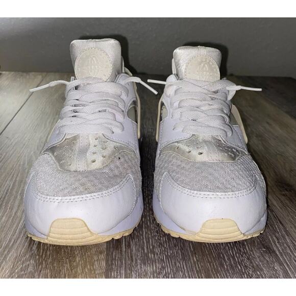 Nike Air Huarache Triple White 318429-111 Men’s US Size 8 Sneaker Shoes - Picture 3 of 10